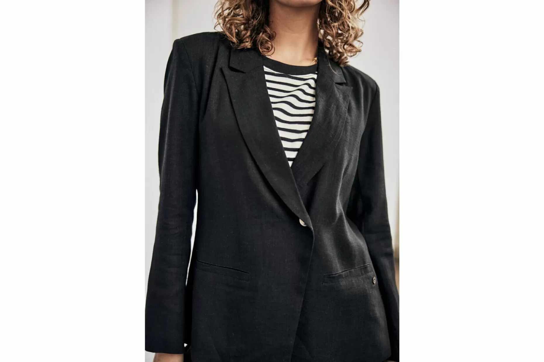 Freeman T Porter Bernie Plain Linen Oversize Blazer Woman, Black Sale
