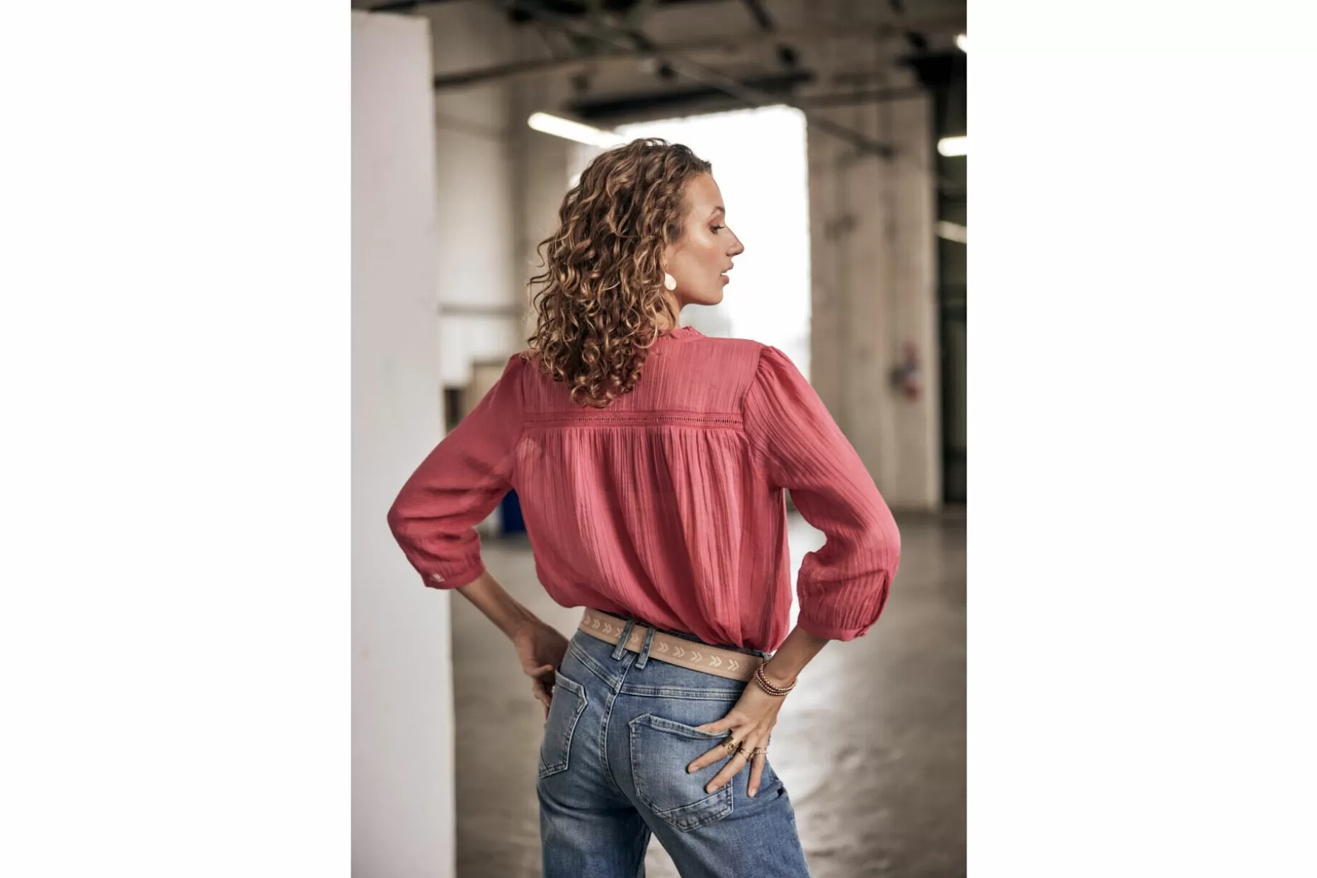 Freeman T Porter Brune Plain Color Flared Blouse Woman, Holly Berry Best