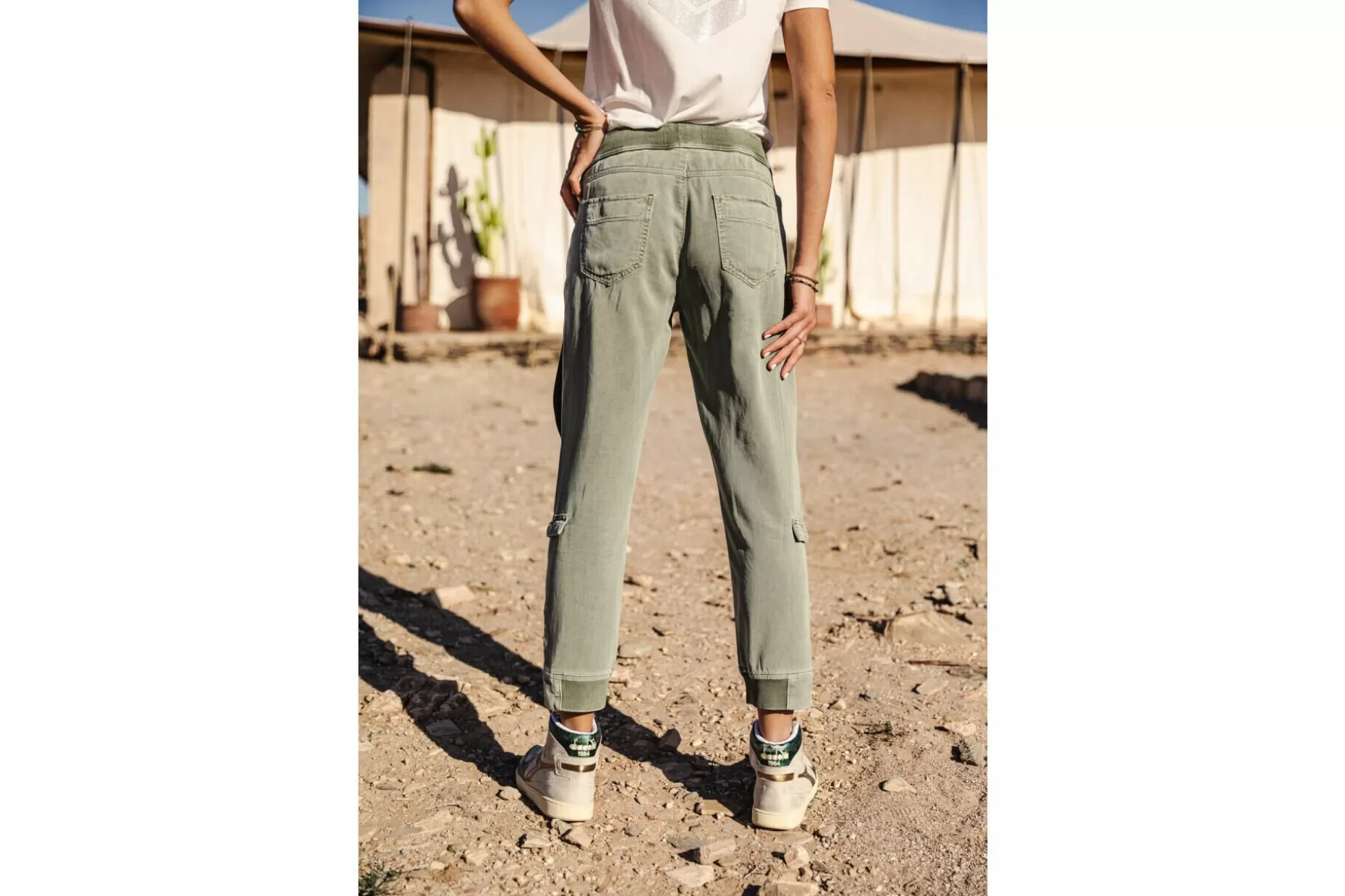 Freeman T Porter Celine Jazz Cargo Pants Woman, Lily Pad Fashion