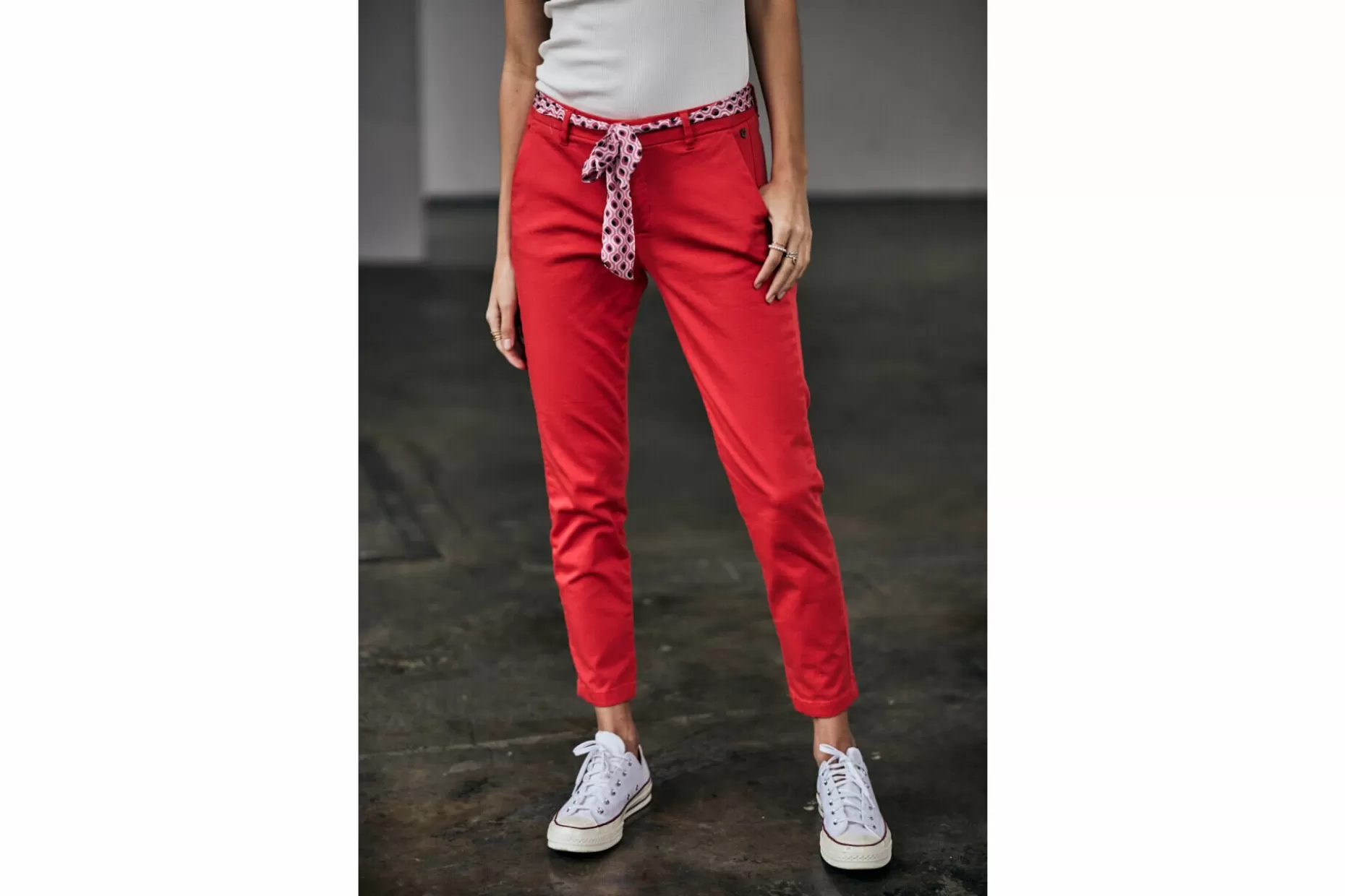 Freeman T Porter Claudia Felicita Chino Pants Woman, Bittersweet Store