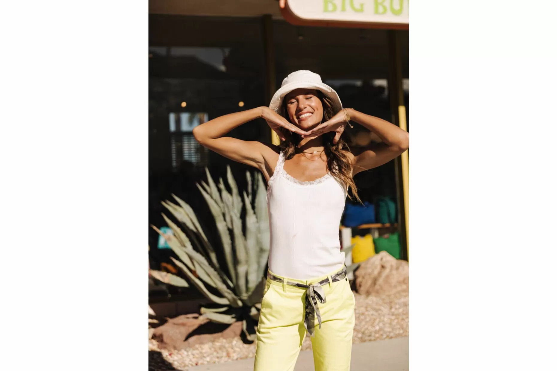 Freeman T Porter Claudia Felicita Chino Pants Woman, Sunny Lime Best Sale