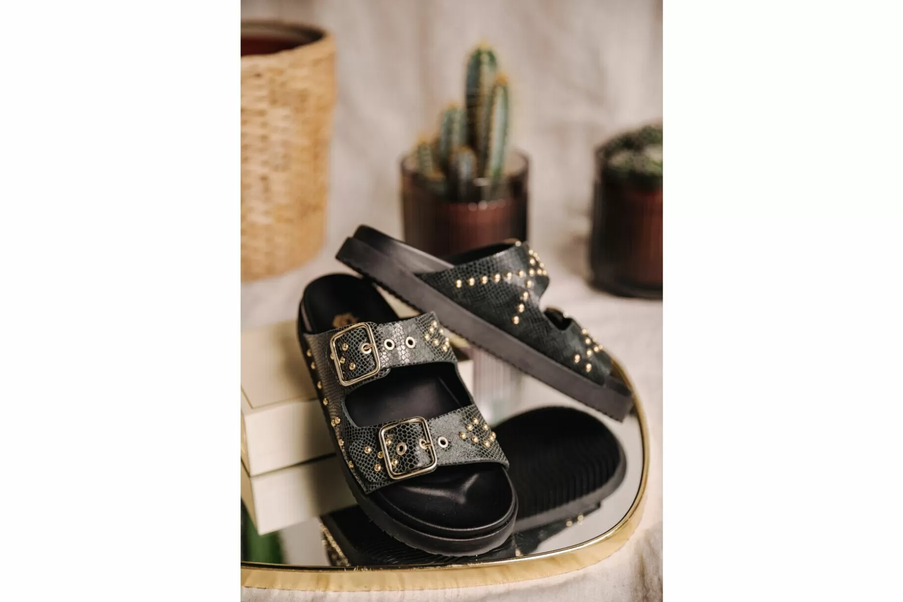 Freeman T Porter Conny Leather Sandals Woman, Anthra Discount