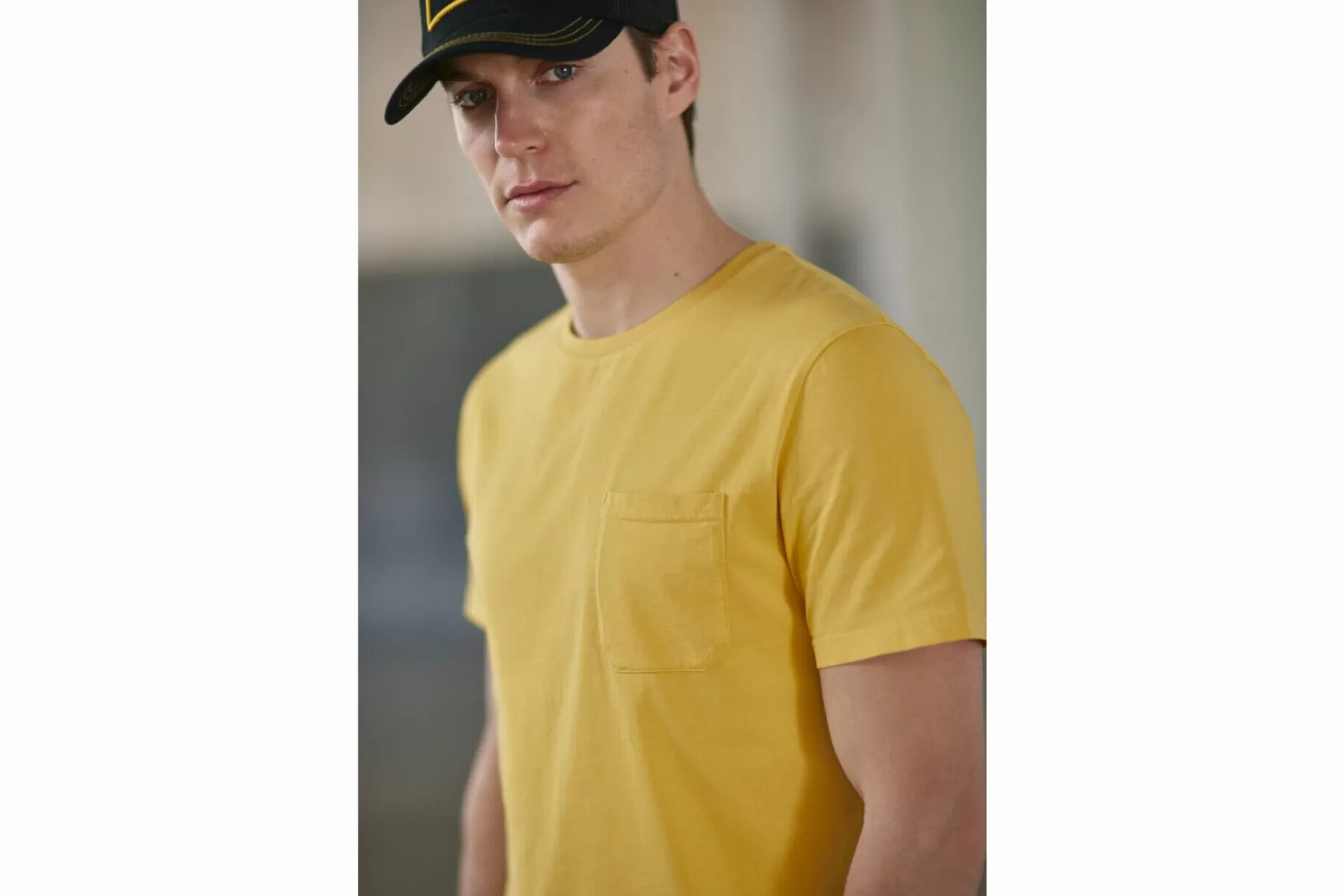 Freeman T Porter Flavio Illinois Short Sleeve Shirt Man, Old Gold Outlet