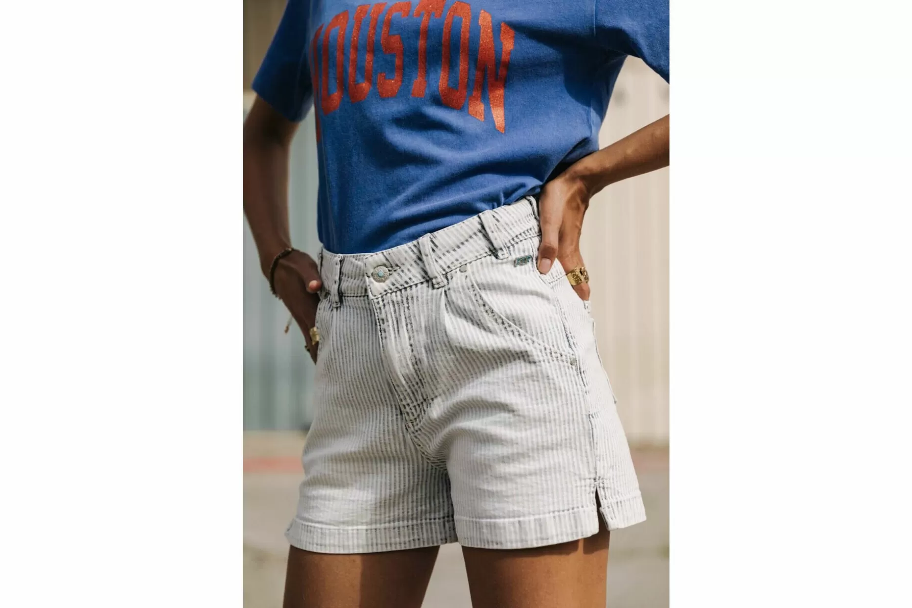 Freeman T Porter Jade Straight Shorts Woman, Bossanova Flash Sale