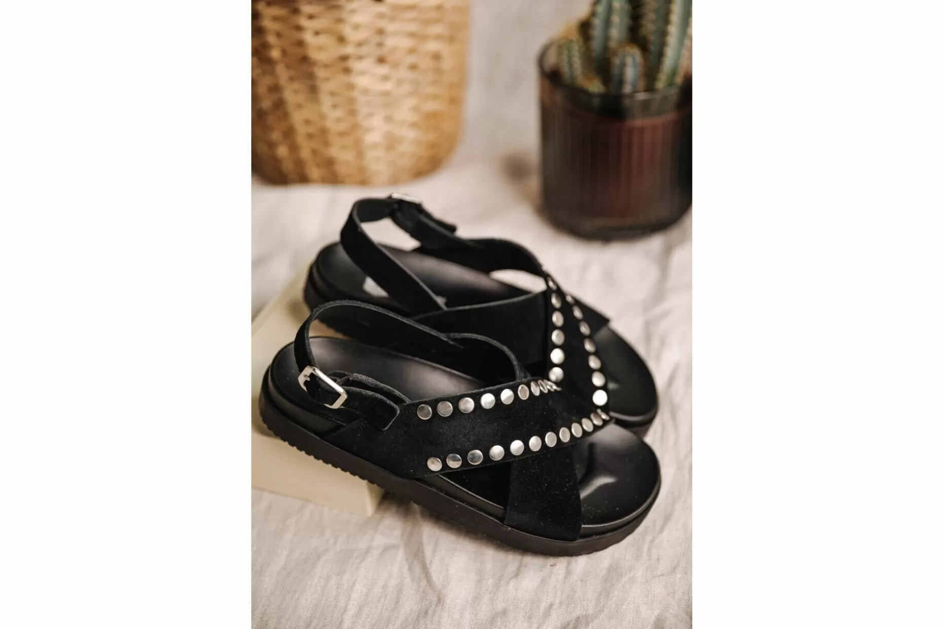 Freeman T Porter Jule Leather Sandals Woman, Black Store