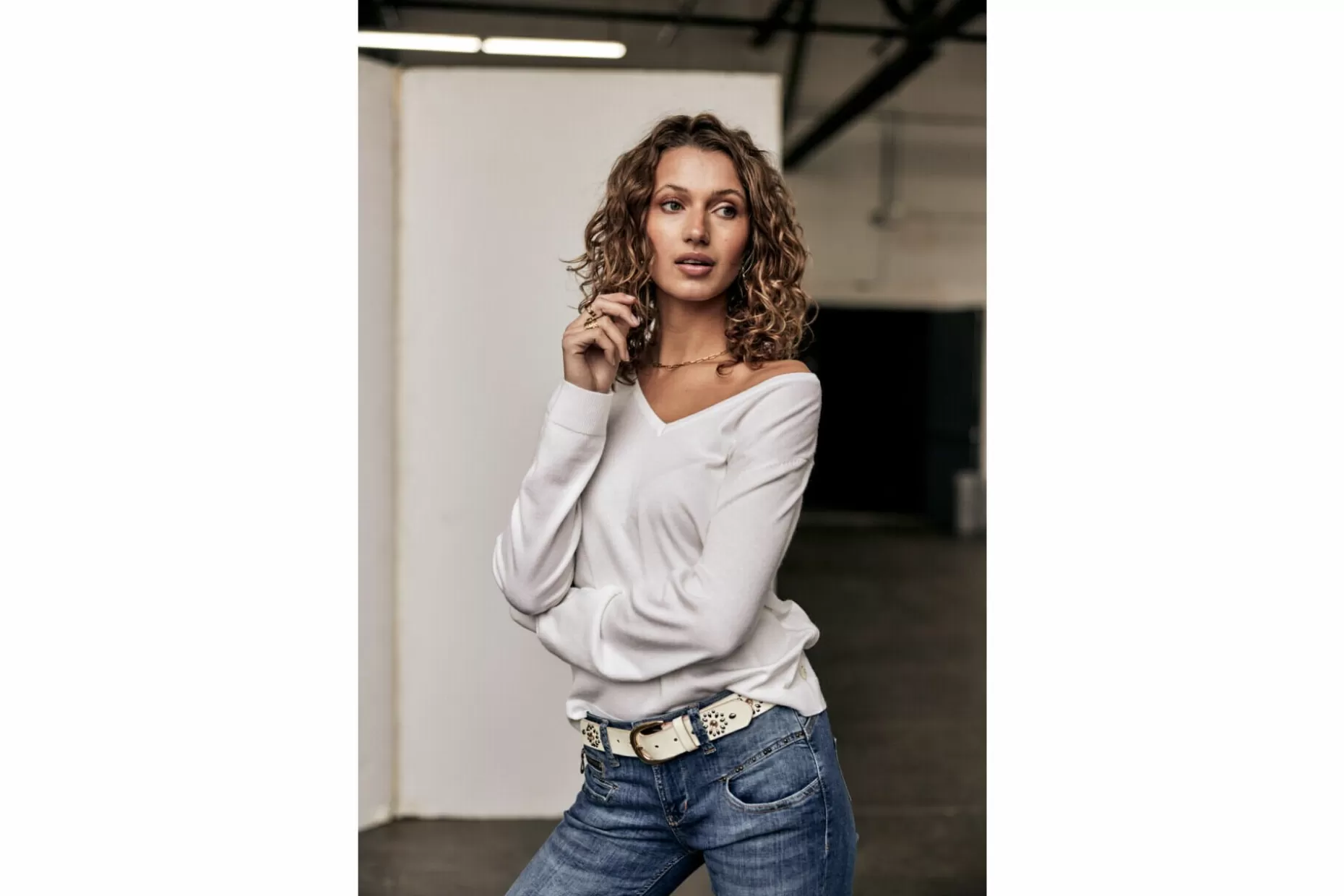 Freeman T Porter Parcia Lace Fitted Sweater Woman, White Flash Sale