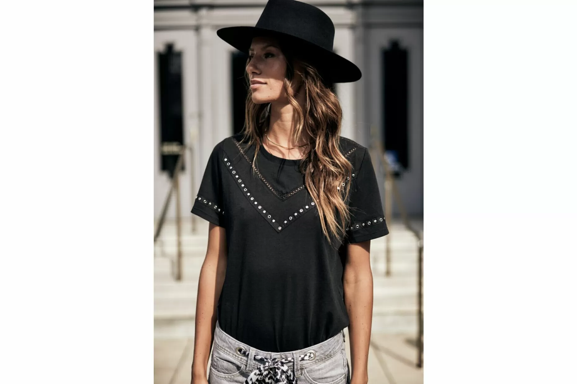 Freeman T Porter Teddie Studded T-Shirt Woman, Black Best