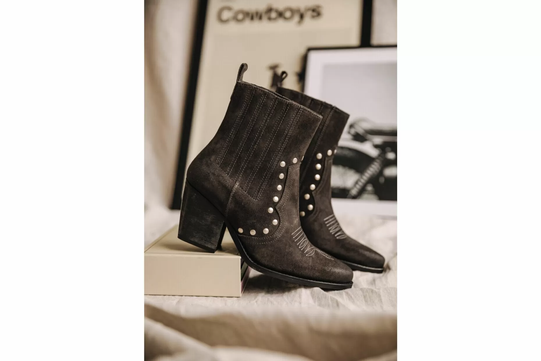 Freeman T Porter Teresa Suede Leather Boots Woman, Carbone Discount